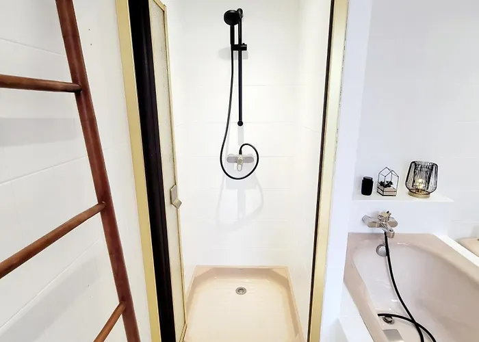 Apartament Superbe Calme Et Spacieux